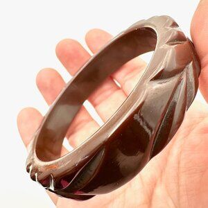 Vintage Bakelite Women's Bangle Bracelet Carved Chocolate Brown